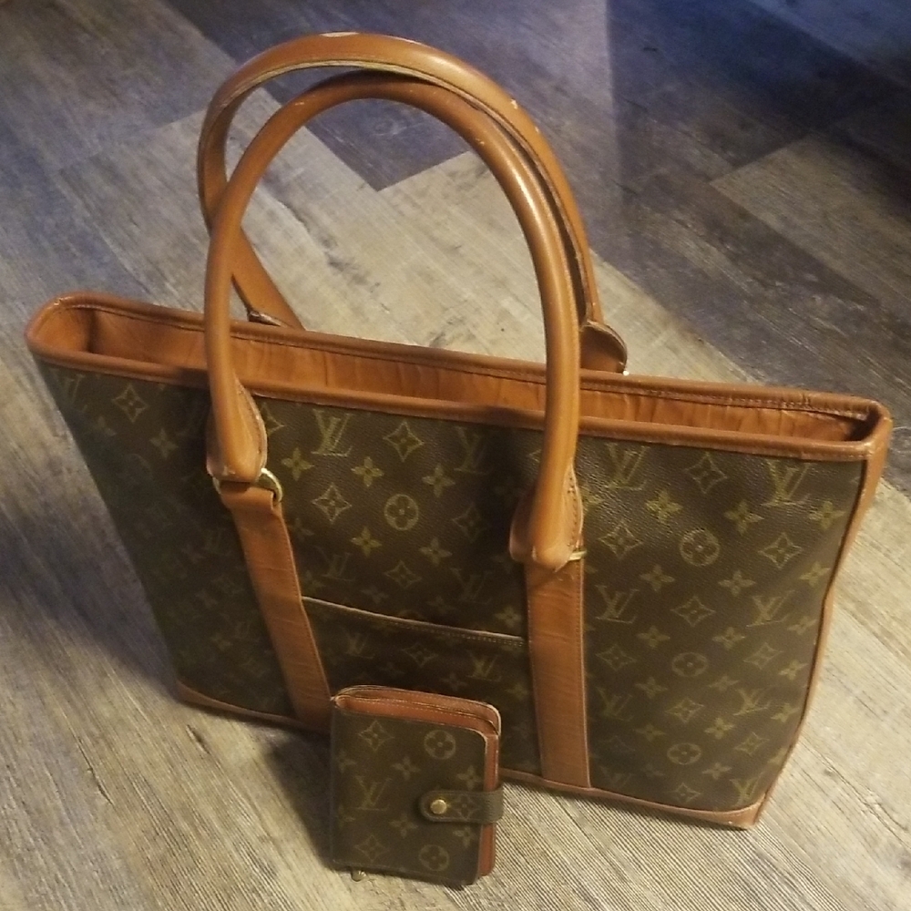 Louis Vuitton Bundle Vintage UNISEX LV Brown and Tan Monogram Tote with Wallet